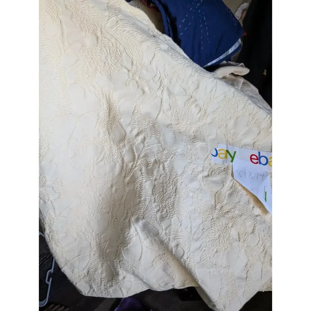 Elegant Vintage Sears Yellow Cottage Chic Bedspread Country Living